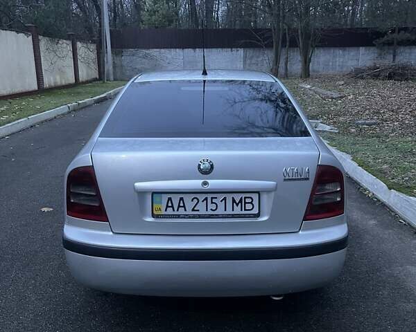 Серый Шкода Октавия, объемом двигателя 1.9 л и пробегом 295 тыс. км за 5350 $, фото 1 на Automoto.ua