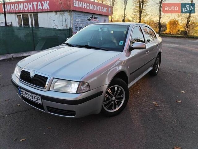 Шкода Октавия 2006 в Львове на Automoto.ua Серый Шкода Октавия, объемом двигателя 1.6 л и пробегом 193 тыс. км за 5900 $, фото 1 на Automoto.ua