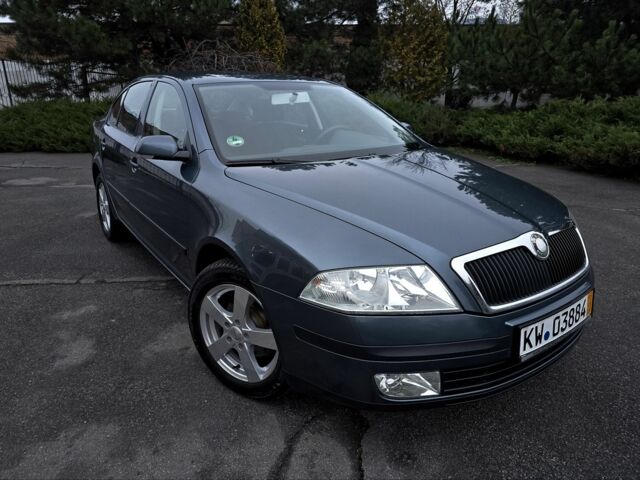 Серый Шкода Октавия, объемом двигателя 1.6 л и пробегом 130 тыс. км за 7300 $, фото 1 на Automoto.ua