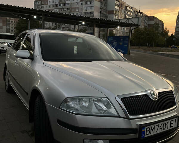 Серый Шкода Октавия, объемом двигателя 1.6 л и пробегом 240 тыс. км за 5100 $, фото 1 на Automoto.ua