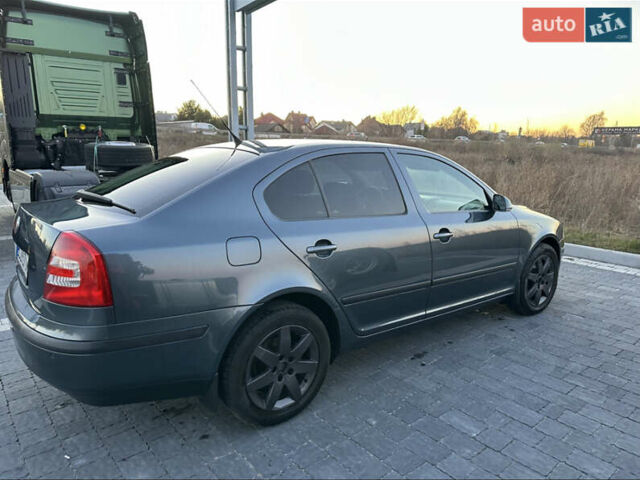 Сірий Шкода Октавія, об'ємом двигуна 1.6 л та пробігом 277 тис. км за 8300 $, фото 1 на Automoto.ua
