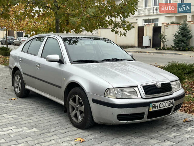 Серый Шкода Октавия, объемом двигателя 1.9 л и пробегом 237 тыс. км за 3999 $, фото 1 на Automoto.ua