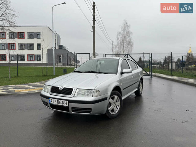 Сірий Шкода Октавія, об'ємом двигуна 1.6 л та пробігом 261 тис. км за 4800 $, фото 1 на Automoto.ua