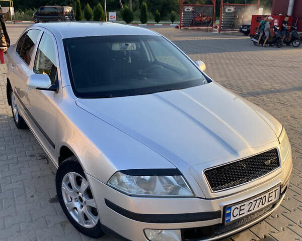 Шкода Октавия 2006 в Черновцах на Automoto.ua Серый Шкода Октавия, объемом двигателя 1.97 л и пробегом 250 тыс. км за 5800 $, фото 1 на Automoto.ua