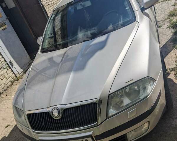 Шкода Октавия 2006 в Львове на Automoto.ua Серый Шкода Октавия, объемом двигателя 1.6 л и пробегом 250 тыс. км за 6300 $, фото 1 на Automoto.ua