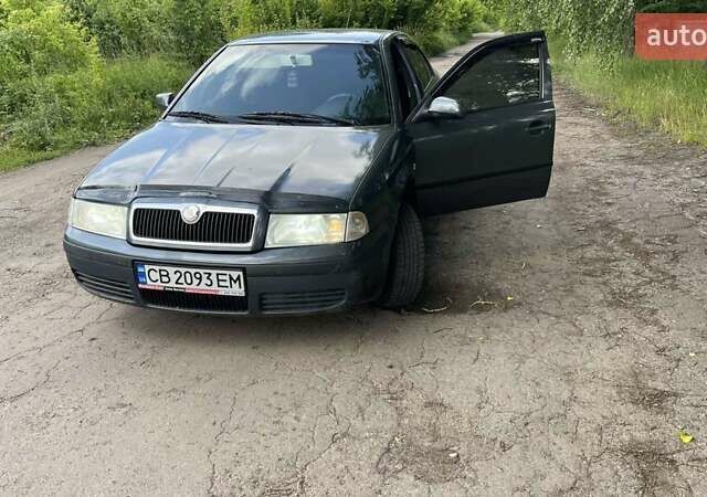Серый Шкода Октавия, объемом двигателя 1.6 л и пробегом 370 тыс. км за 4400 $, фото 1 на Automoto.ua