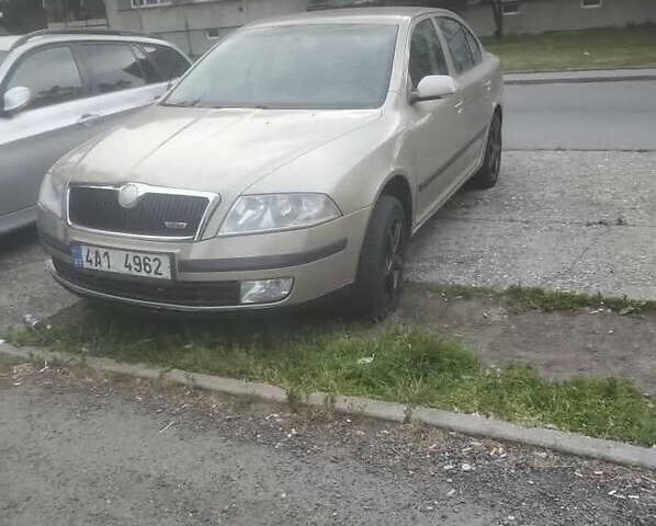 Шкода Октавия 2006 в Тячеве на Automoto.ua Серый Шкода Октавия, объемом двигателя 1.9 л и пробегом 300 тыс. км за 2950 $, фото 1 на Automoto.ua