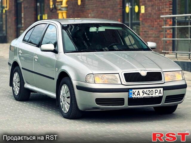 Серый Шкода Октавия, объемом двигателя 1.8 л и пробегом 260 тыс. км за 3900 $, фото 1 на Automoto.ua