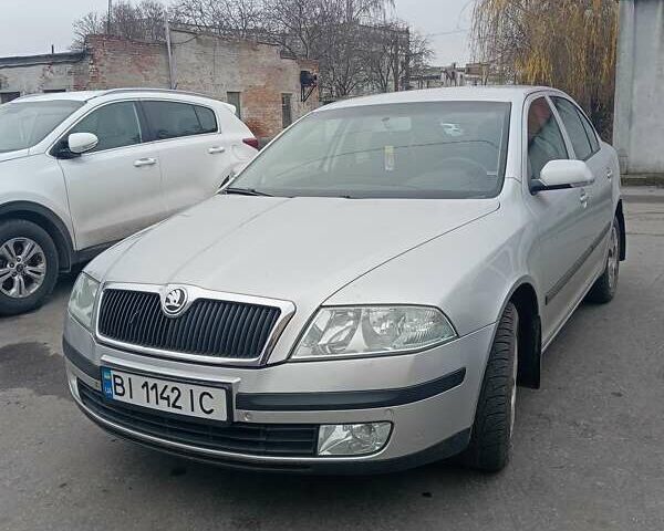 Серый Шкода Октавия, объемом двигателя 1.6 л и пробегом 250 тыс. км за 4800 $, фото 1 на Automoto.ua