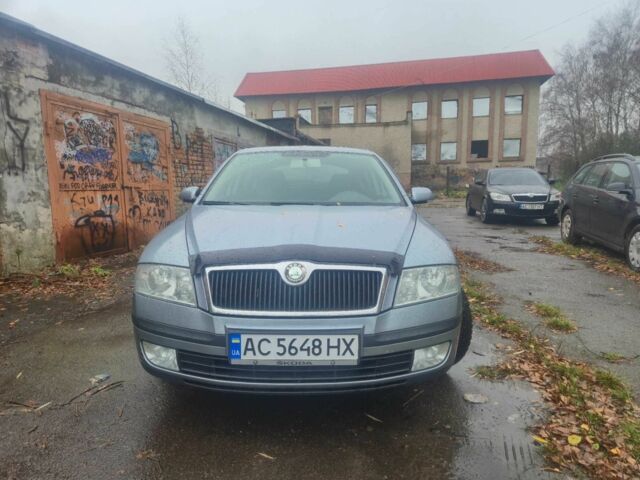 Сірий Шкода Октавія, об'ємом двигуна 1.6 л та пробігом 180 тис. км за 5500 $, фото 1 на Automoto.ua