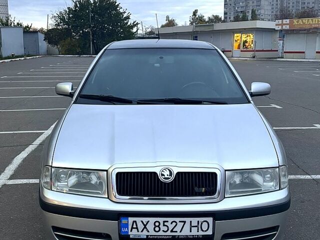 Сірий Шкода Октавія, об'ємом двигуна 1.8 л та пробігом 224 тис. км за 7200 $, фото 1 на Automoto.ua