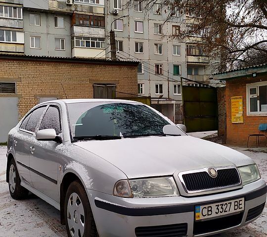 Серый Шкода Октавия, объемом двигателя 1.6 л и пробегом 200 тыс. км за 4750 $, фото 1 на Automoto.ua