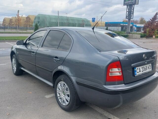 Сірий Шкода Октавія, об'ємом двигуна 1.6 л та пробігом 244 тис. км за 4950 $, фото 1 на Automoto.ua