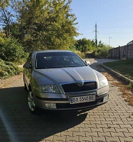 Серый Шкода Октавия, объемом двигателя 1.6 л и пробегом 268 тыс. км за 6000 $, фото 1 на Automoto.ua