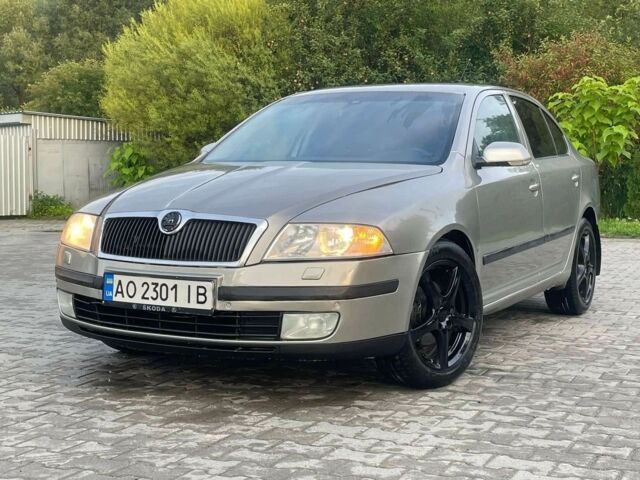Шкода Октавия 2006 в Кривом Роге на Automoto.ua Серый Шкода Октавия, объемом двигателя 2 л и пробегом 172 тыс. км за 4650 $, фото 1 на Automoto.ua