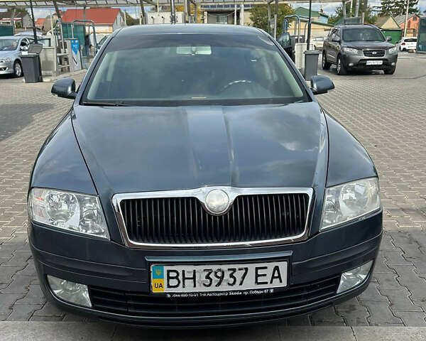 Серый Шкода Октавия, объемом двигателя 1.6 л и пробегом 260 тыс. км за 4700 $, фото 1 на Automoto.ua