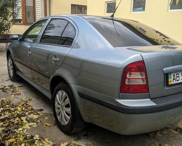 Серый Шкода Октавия, объемом двигателя 1.8 л и пробегом 260 тыс. км за 5400 $, фото 1 на Automoto.ua