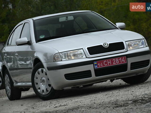 Сірий Шкода Октавія, об'ємом двигуна 1.6 л та пробігом 193 тис. км за 5999 $, фото 1 на Automoto.ua