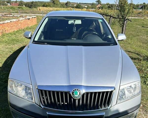 Шкода Октавия 2007 в Сумах на Automoto.ua Серый Шкода Октавия, объемом двигателя 1.8 л и пробегом 195 тыс. км за 5700 $, фото 1 на Automoto.ua