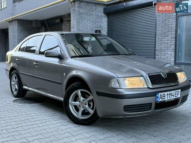 Сірий Шкода Октавія, об'ємом двигуна 1.6 л та пробігом 230 тис. км за 5200 $, фото 1 на Automoto.ua