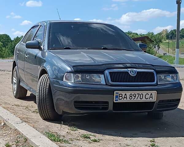 Серый Шкода Октавия, объемом двигателя 1.9 л и пробегом 330 тыс. км за 6200 $, фото 1 на Automoto.ua