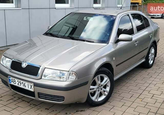 Сірий Шкода Октавія, об'ємом двигуна 1.6 л та пробігом 221 тис. км за 5900 $, фото 1 на Automoto.ua