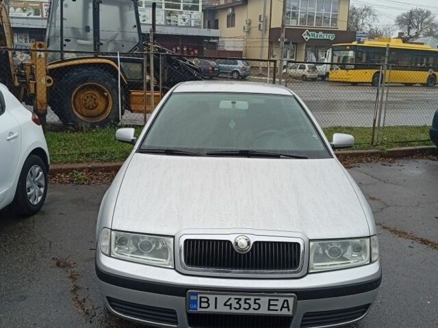 Серый Шкода Октавия, объемом двигателя 1.6 л и пробегом 179 тыс. км за 5700 $, фото 1 на Automoto.ua