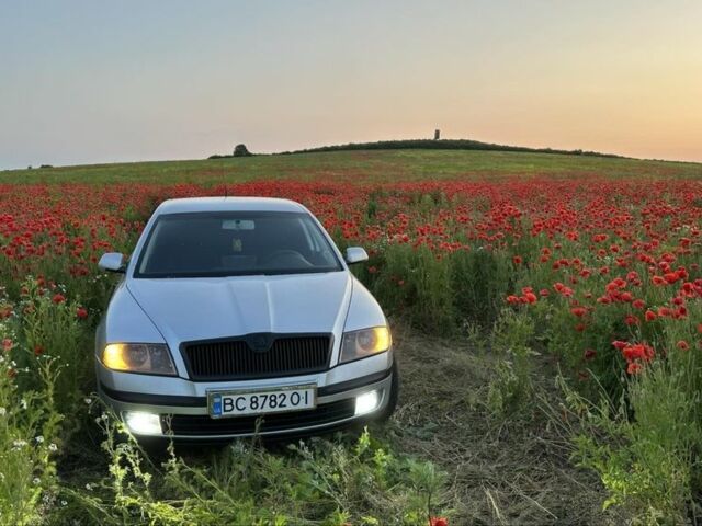 Сірий Шкода Октавія, об'ємом двигуна 1.4 л та пробігом 10 тис. км за 7635 $, фото 1 на Automoto.ua