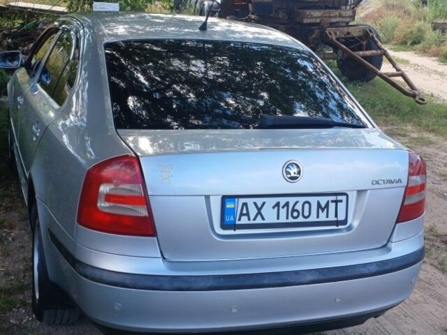 Серый Шкода Октавия, объемом двигателя 1.6 л и пробегом 296 тыс. км за 5000 $, фото 1 на Automoto.ua