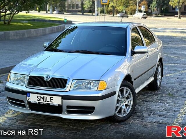 Серый Шкода Октавия, объемом двигателя 1.8 л и пробегом 53 тыс. км за 9999 $, фото 1 на Automoto.ua