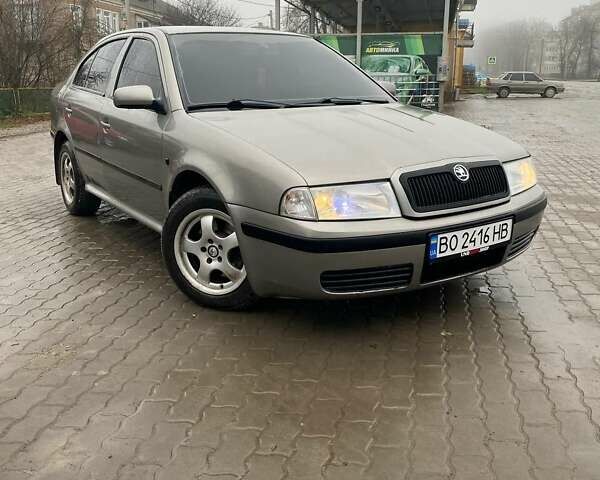 Серый Шкода Октавия, объемом двигателя 1.9 л и пробегом 283 тыс. км за 4650 $, фото 1 на Automoto.ua