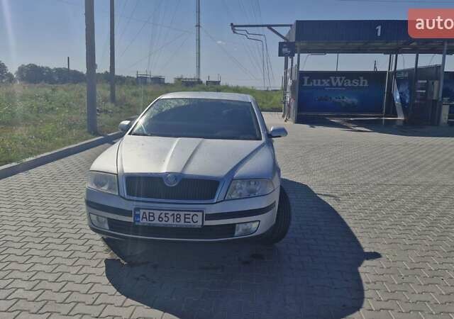 Сірий Шкода Октавія, об'ємом двигуна 1.6 л та пробігом 300 тис. км за 6500 $, фото 1 на Automoto.ua