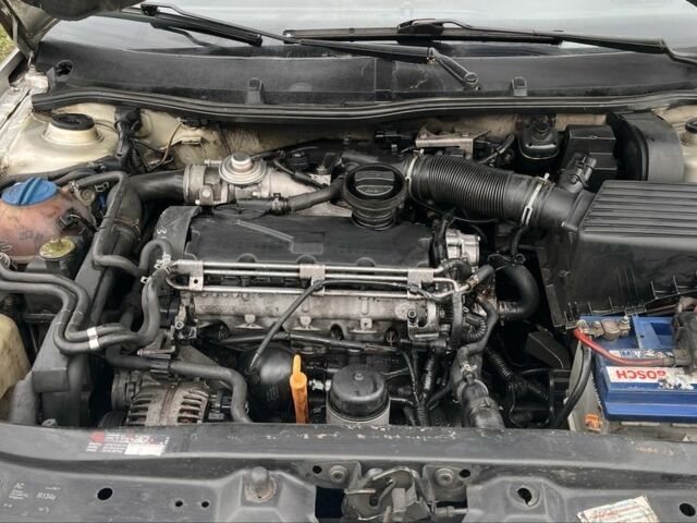 Серый Шкода Октавия, объемом двигателя 1.9 л и пробегом 542 тыс. км за 2500 $, фото 1 на Automoto.ua