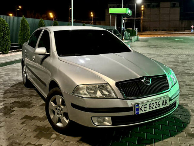 Сірий Шкода Октавія, об'ємом двигуна 1.6 л та пробігом 190 тис. км за 6750 $, фото 1 на Automoto.ua
