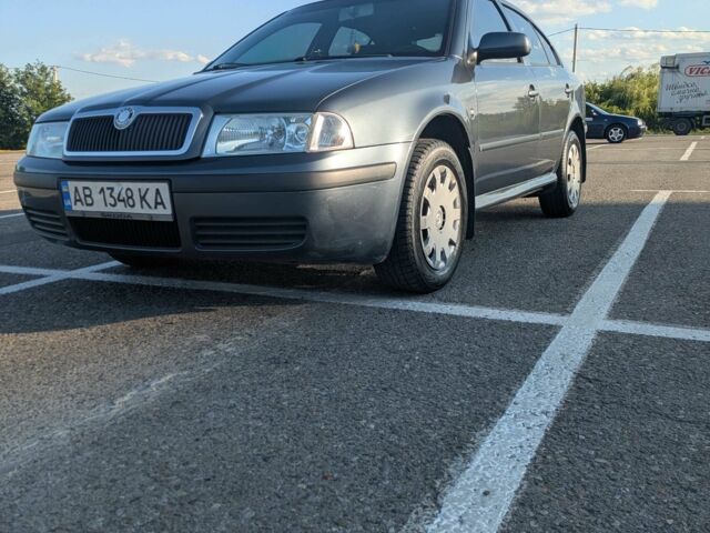 Сірий Шкода Октавія, об'ємом двигуна 1.6 л та пробігом 230 тис. км за 5300 $, фото 1 на Automoto.ua