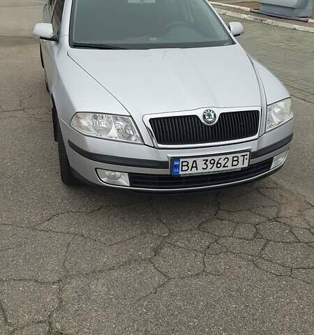 Серый Шкода Октавия, объемом двигателя 1.6 л и пробегом 189 тыс. км за 6800 $, фото 1 на Automoto.ua