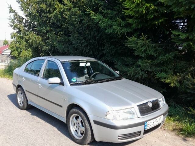 Серый Шкода Октавия, объемом двигателя 1.6 л и пробегом 150 тыс. км за 5500 $, фото 1 на Automoto.ua