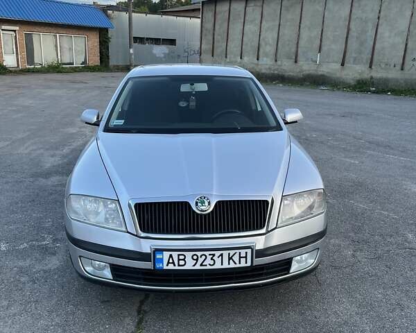 Серый Шкода Октавия, объемом двигателя 1.8 л и пробегом 254 тыс. км за 5700 $, фото 1 на Automoto.ua