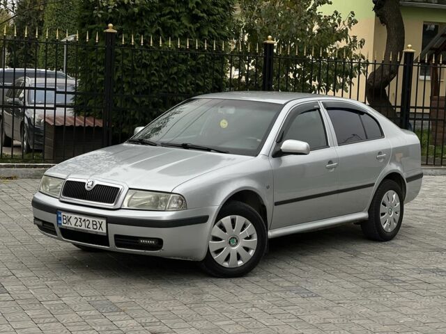 Шкода Октавия 2008 в Ровно на Automoto.ua Серый Шкода Октавия, объемом двигателя 1.9 л и пробегом 340 тыс. км за 4450 $, фото 1 на Automoto.ua