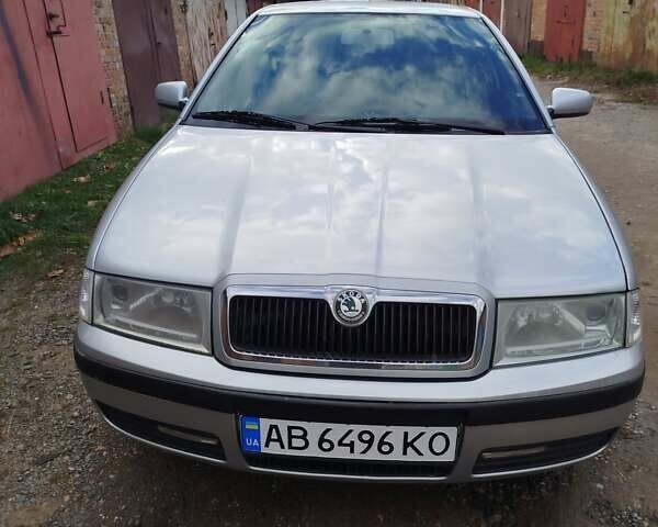 Сірий Шкода Октавія, об'ємом двигуна 1.6 л та пробігом 300 тис. км за 5300 $, фото 1 на Automoto.ua