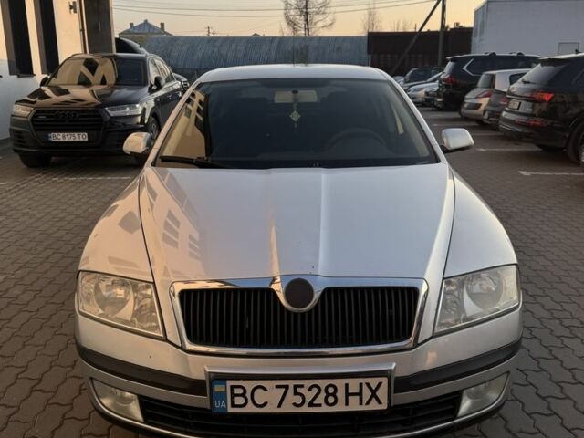 Серый Шкода Октавия, объемом двигателя 1.6 л и пробегом 245 тыс. км за 5500 $, фото 1 на Automoto.ua