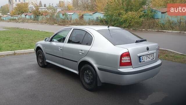 Серый Шкода Октавия, объемом двигателя 1.6 л и пробегом 218 тыс. км за 4950 $, фото 1 на Automoto.ua