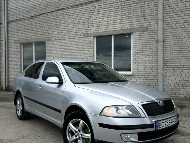 Серый Шкода Октавия, объемом двигателя 2 л и пробегом 267 тыс. км за 4700 $, фото 1 на Automoto.ua