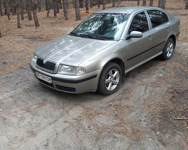 Серый Шкода Октавия, объемом двигателя 1.9 л и пробегом 308 тыс. км за 5200 $, фото 1 на Automoto.ua