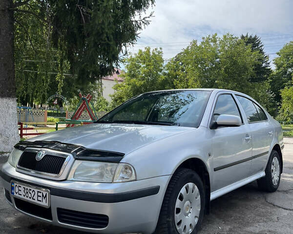 Серый Шкода Октавия, объемом двигателя 1.6 л и пробегом 230 тыс. км за 4800 $, фото 1 на Automoto.ua