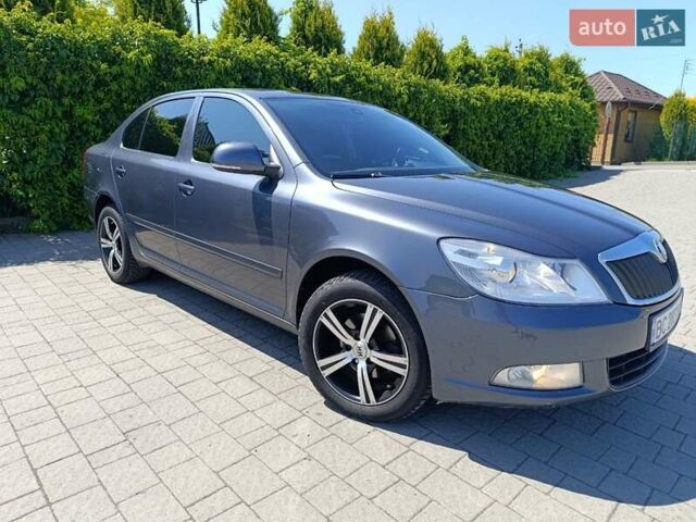 Серый Шкода Октавия, объемом двигателя 1.9 л и пробегом 241 тыс. км за 7500 $, фото 1 на Automoto.ua