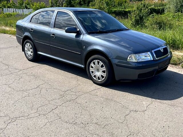 Шкода Октавия 2008 в Полтаве на Automoto.ua Серый Шкода Октавия, объемом двигателя 1.6 л и пробегом 218 тыс. км за 5100 $, фото 1 на Automoto.ua