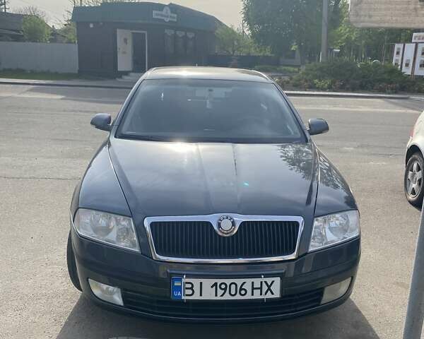 Сірий Шкода Октавія, об'ємом двигуна 1.6 л та пробігом 212 тис. км за 6000 $, фото 1 на Automoto.ua