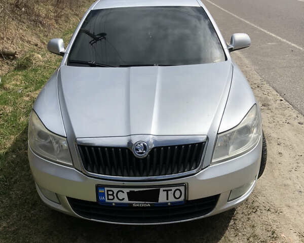 Шкода Октавія 2009 у Львові на Automoto.ua Сірий Шкода Октавія, об'ємом двигуна 1.6 л та пробігом 286 тис. км за 5700 $, фото 1 на Automoto.ua