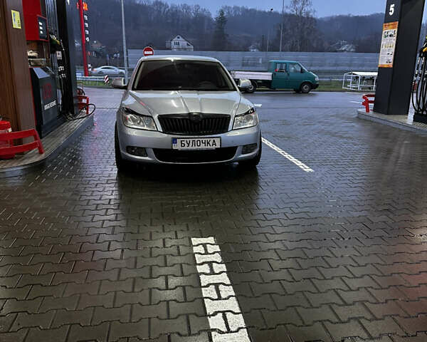 Серый Шкода Октавия, объемом двигателя 1.4 л и пробегом 320 тыс. км за 6500 $, фото 1 на Automoto.ua